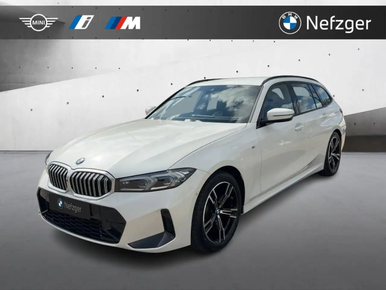 BMW 318 i Touring M Sport HUD LED H&K RFK HiFi — Berlin