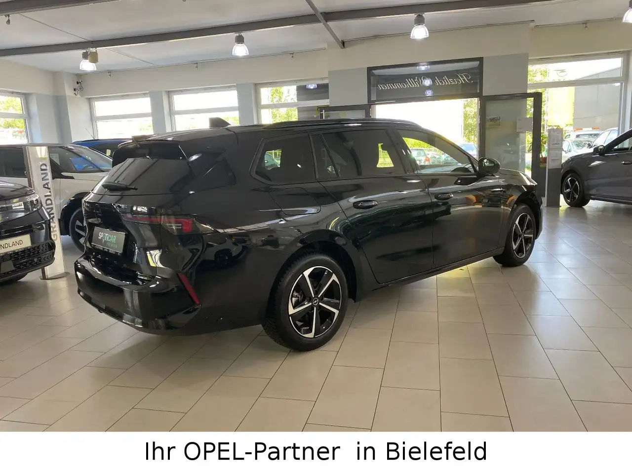 Opel Astra L ST GS NAVI/LED/RFK/SHZ/LH/PDC/DACHRELING — معرض صور السيارة 4