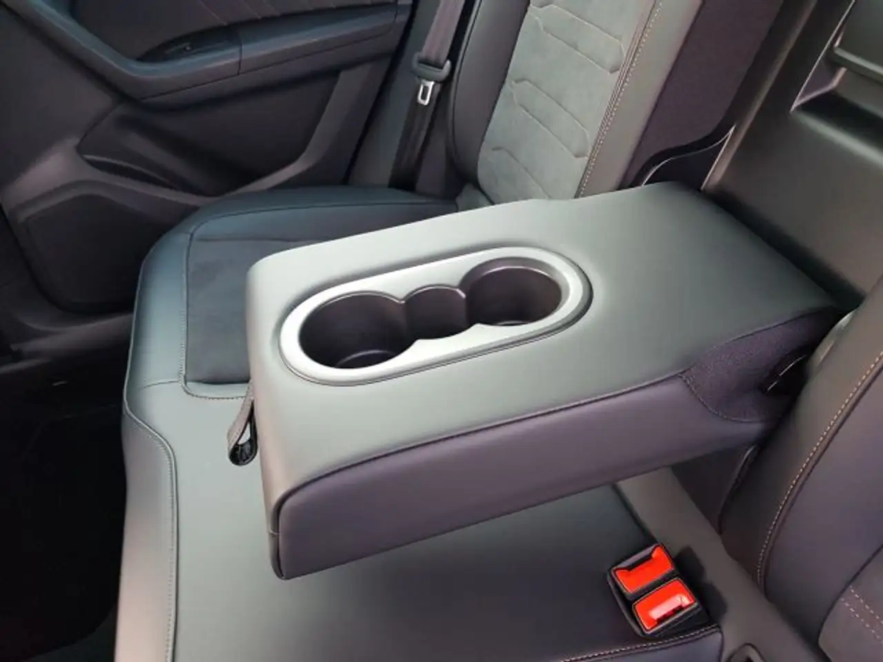CUPRA Ateca VZ 2.0 TSI 4Drive DSG — معرض صور السيارة 19