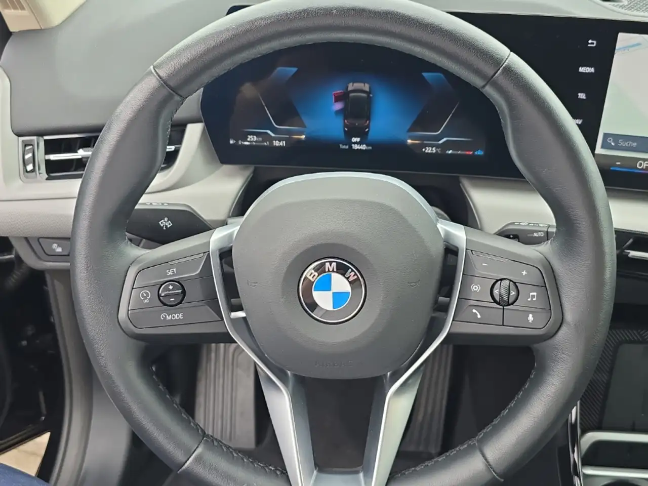 BMW X1 sDrive 18 i SDRIVE18I Park-Assistent Navi Digitale — Galería del vehículo 12