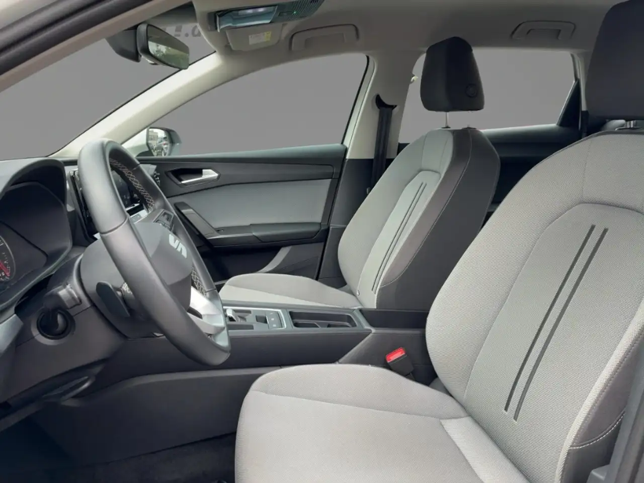 SEAT Leon Sportstourer Style 1.0 eTSI DSG Rückfahrk. AHK Tem — Vehicle gallery 6
