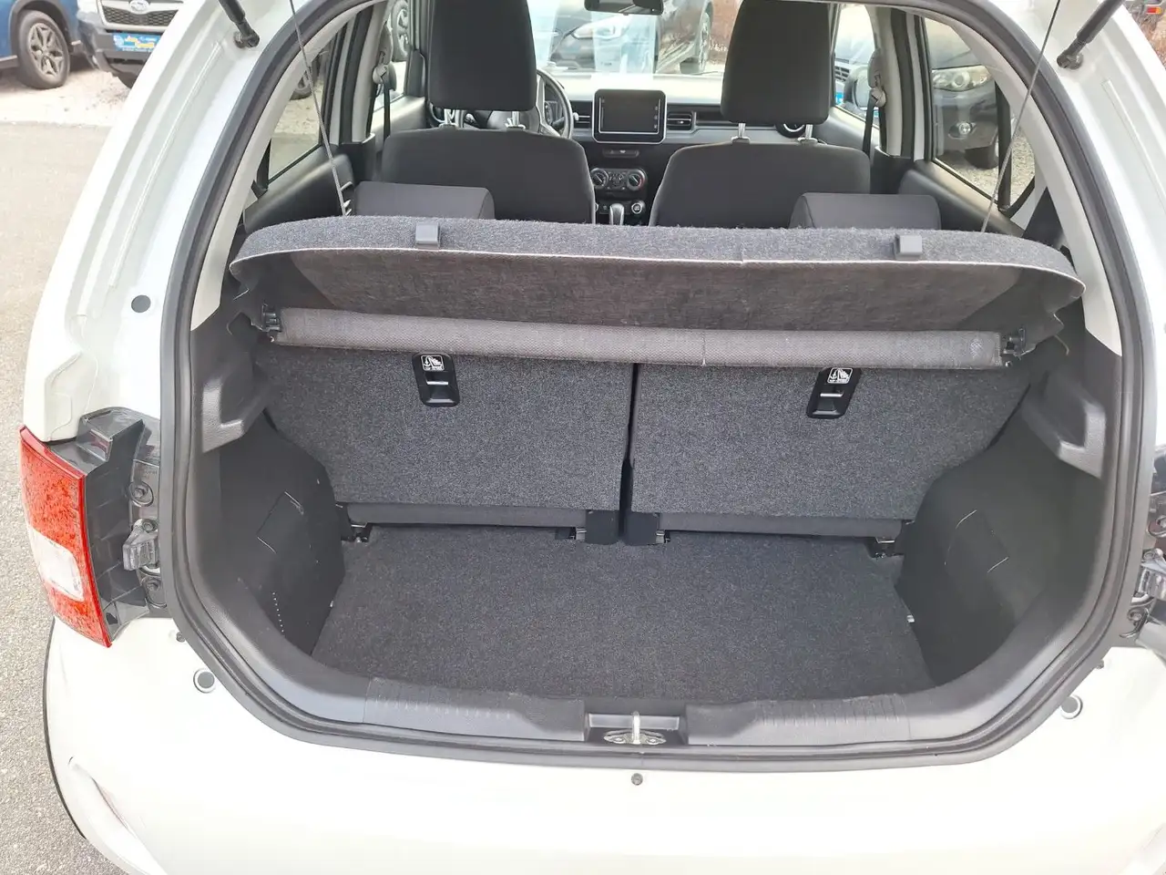 Suzuki Ignis 1.2 DUALJET HYBRID Com. CVT, AHK — Galería del vehículo 4