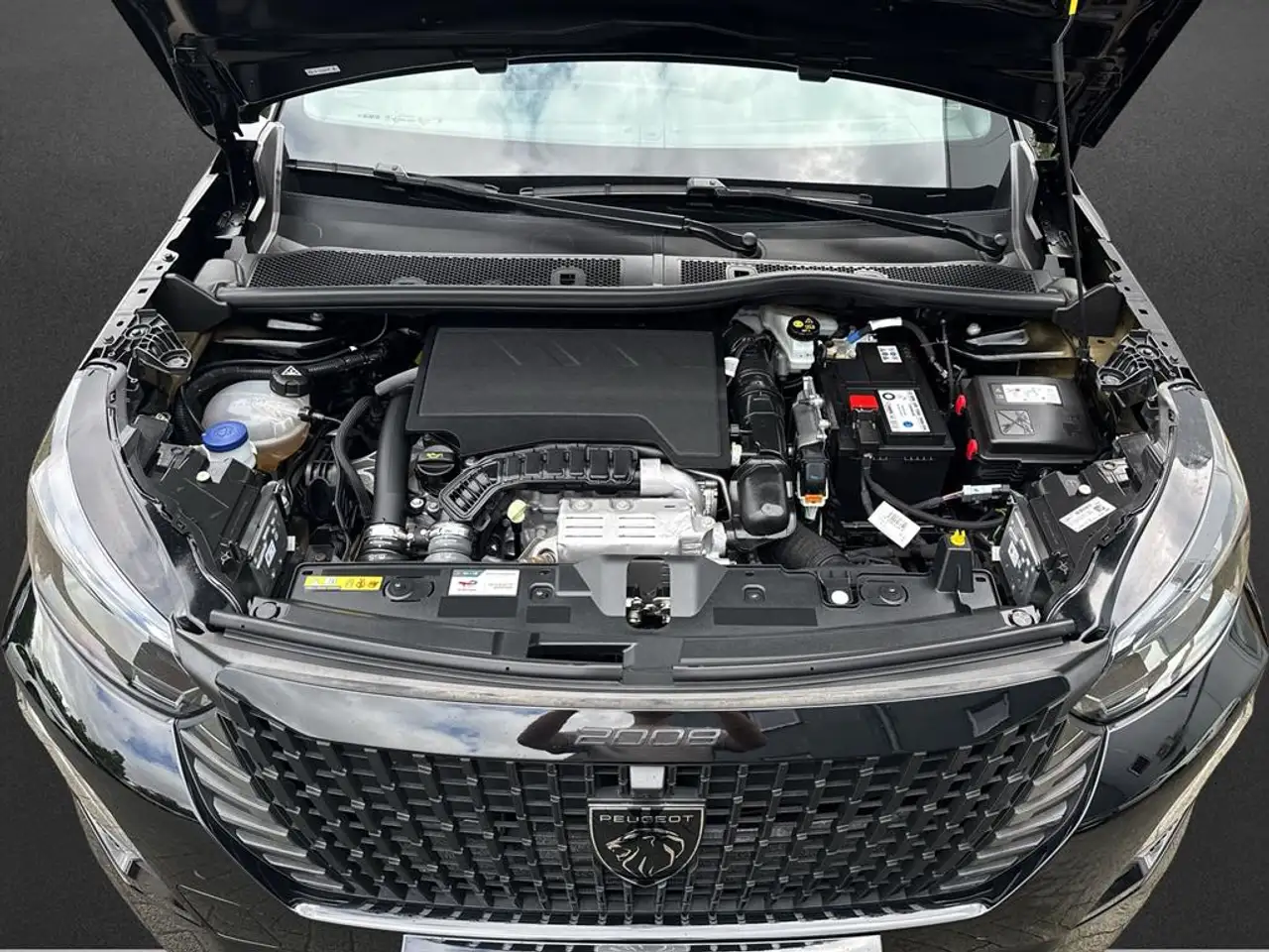 Peugeot 2008 Neuer 2008 GT PureTech 130 EAT8 — Galerie du véhicule 8