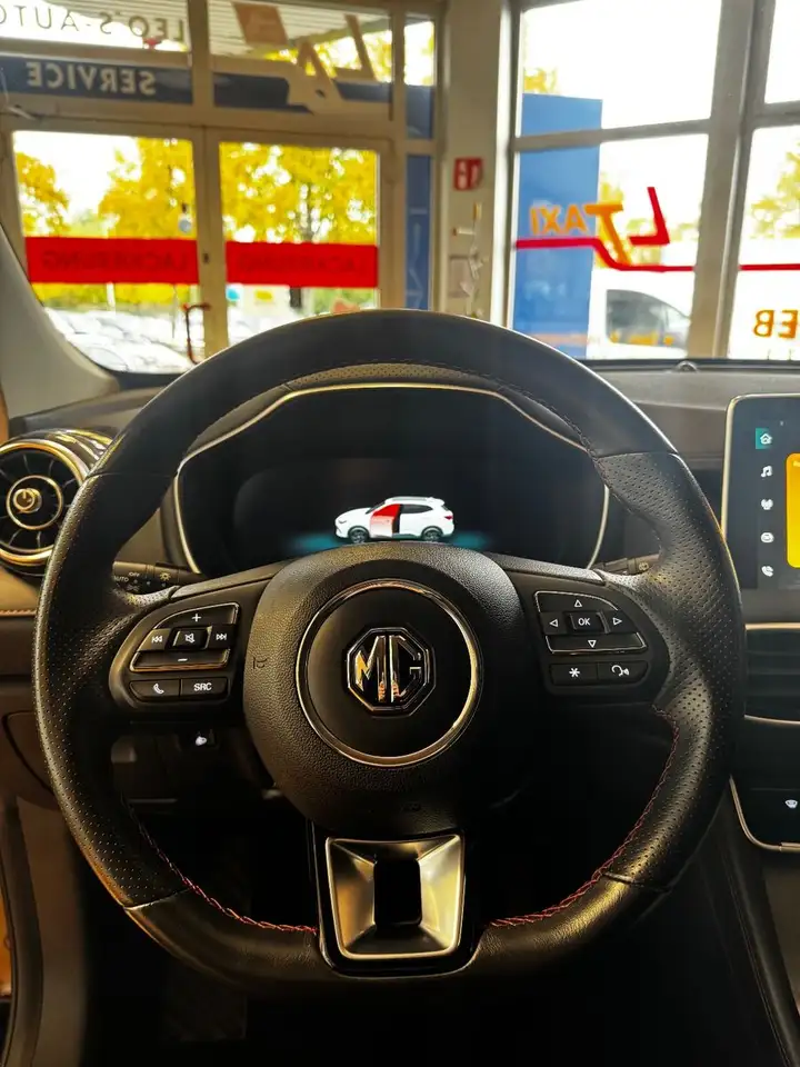 MG HS Comfort — Galería del vehículo 8