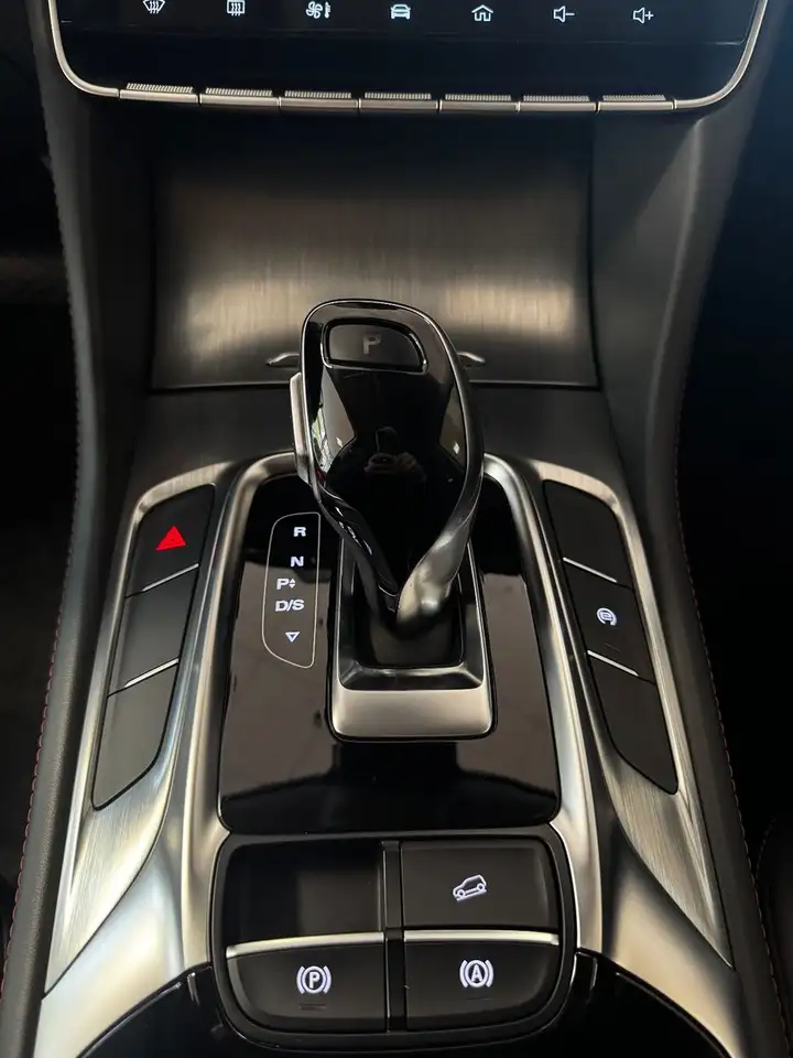MG HS Comfort — Galería del vehículo 11