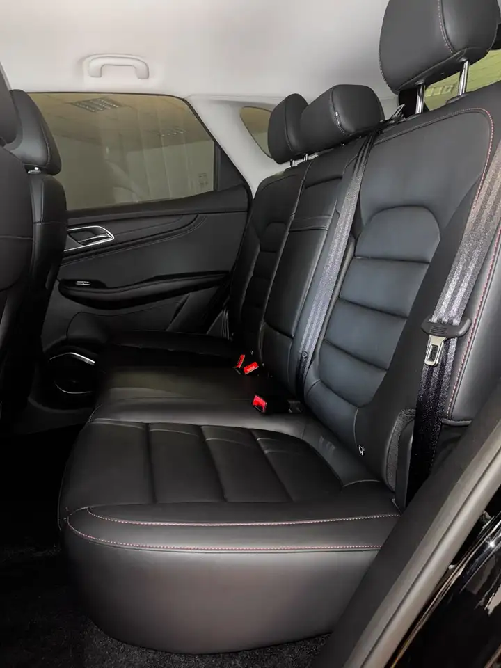 MG HS Comfort — Galería del vehículo 12