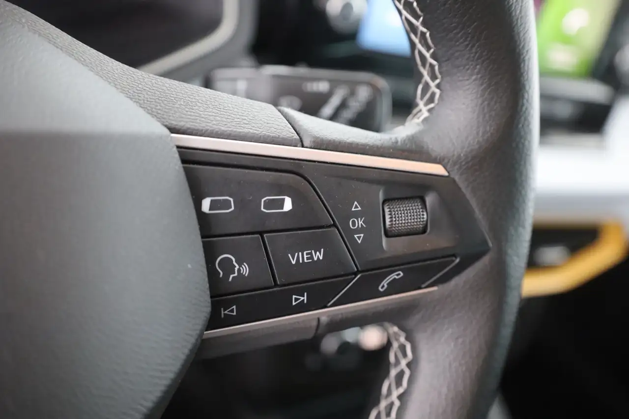 SEAT Ibiza 1.0 TSI Style LED FullLink Klimaaut. PDC — Vehicle gallery 17