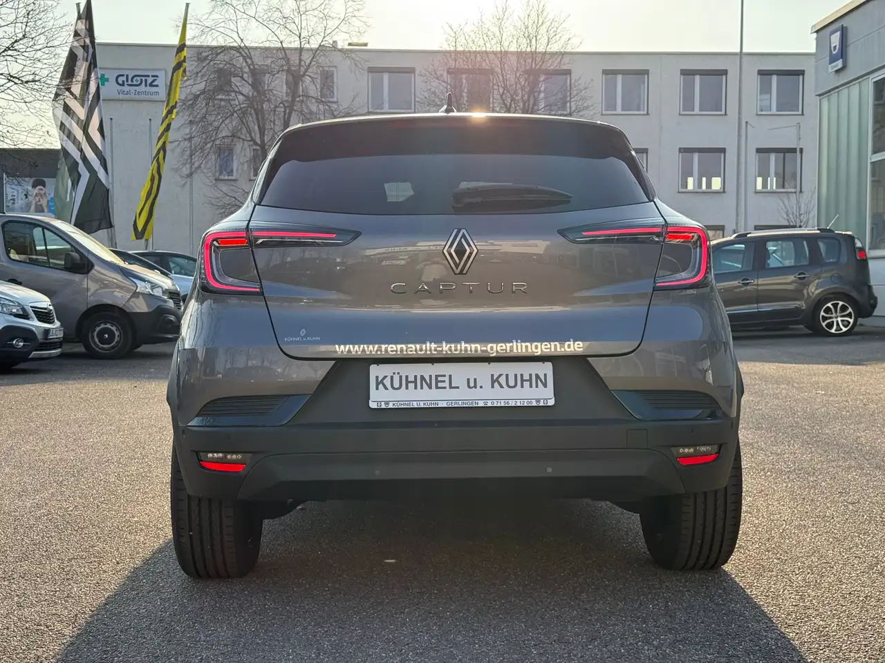 Renault Captur Techno Mild Hybrid 160 EDC Facelift / VERFÜGBAR — Vehicle gallery 4