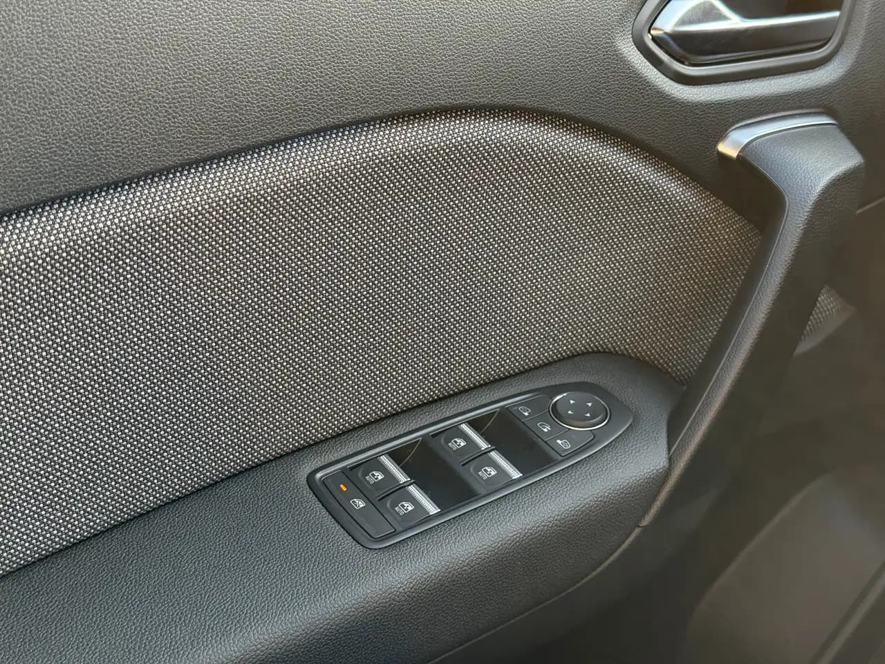 Renault Captur Techno Mild Hybrid 160 EDC Facelift / VERFÜGBAR — Vehicle gallery 17