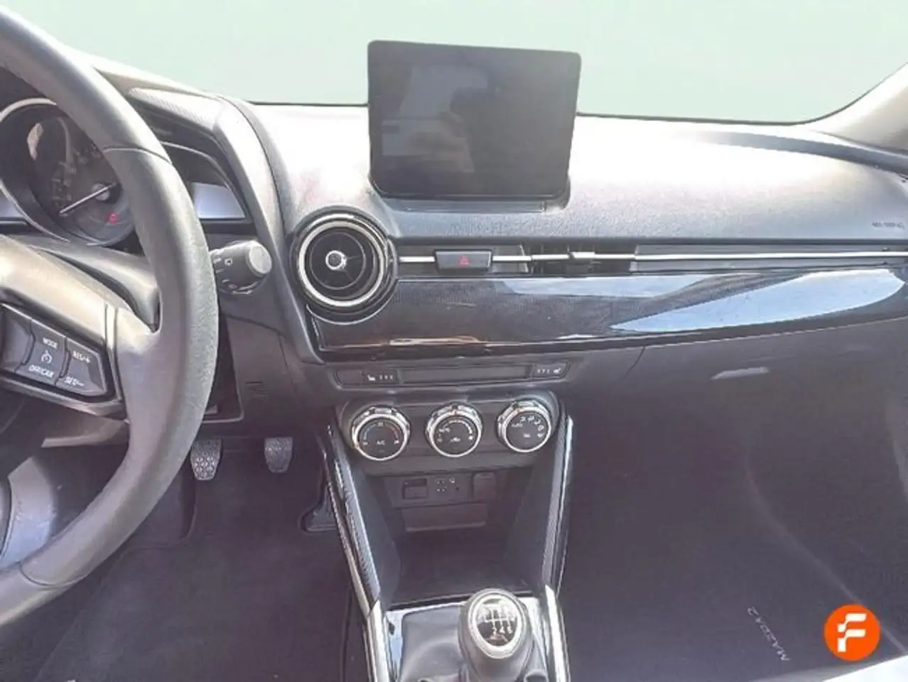 Mazda 2 e-SKYACTIV G 66kW (90CV) Center-Line — Galerie du véhicule 11