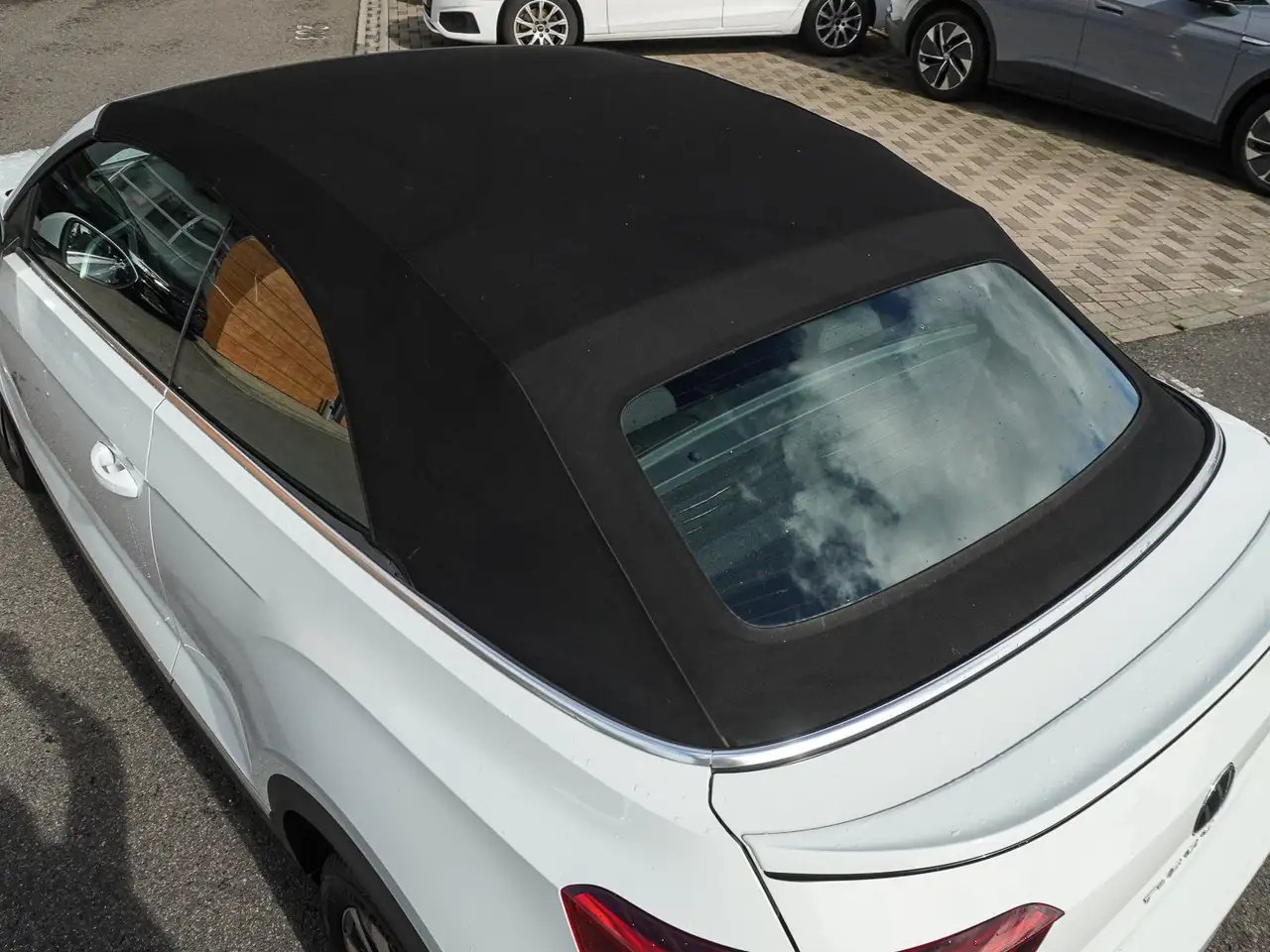 Volkswagen T-Roc Cabriolet 1.0 TSI Move LED LHZ ACC AMBIENTE — Galerie du véhicule 17