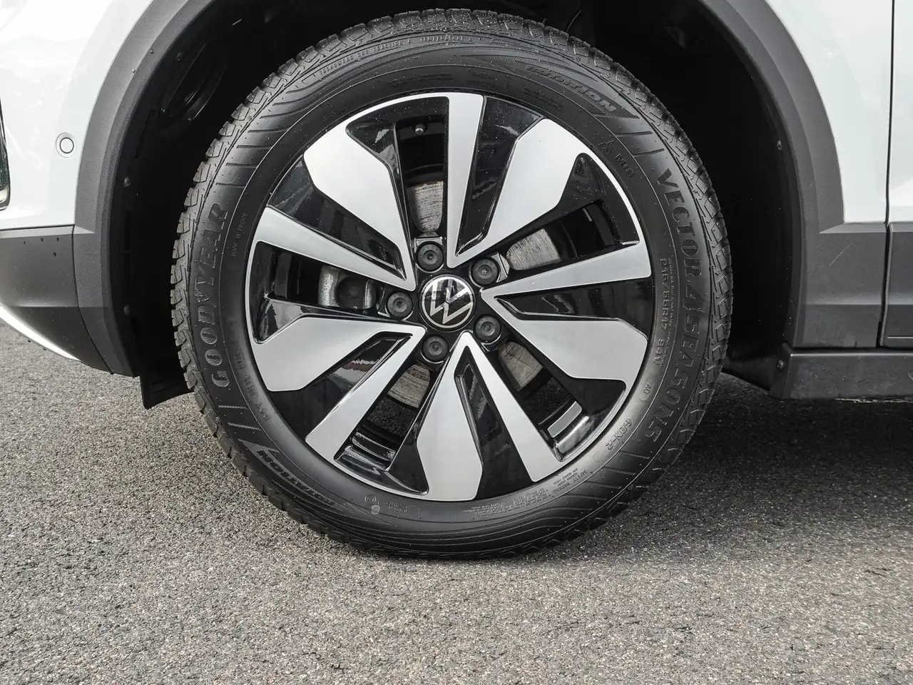 Volkswagen T-Roc Cabriolet 1.0 TSI Move LED LHZ ACC AMBIENTE — Galerie du véhicule 7
