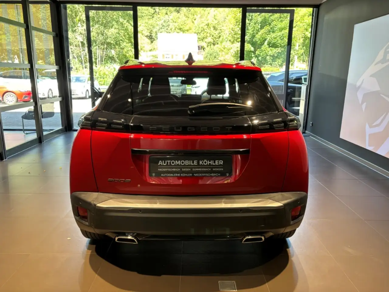 Peugeot 2008 Allure 130 KAMERA DAB SITZHEIZUNG AHK PDC — معرض صور السيارة 8