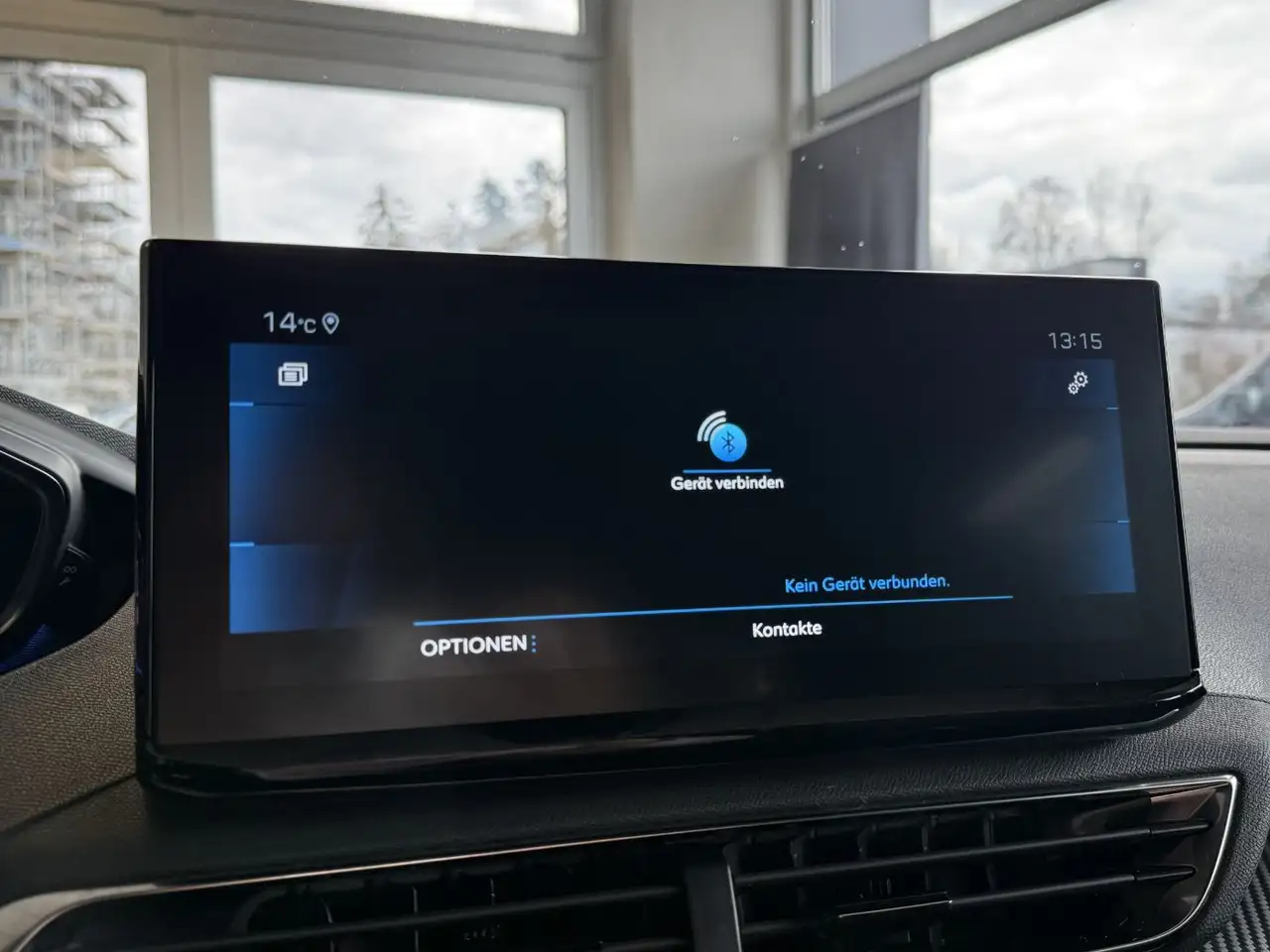 Peugeot 3008 1.2 PureTech 130 Allure Pack Klima*CarPlay* — Vehicle gallery 24