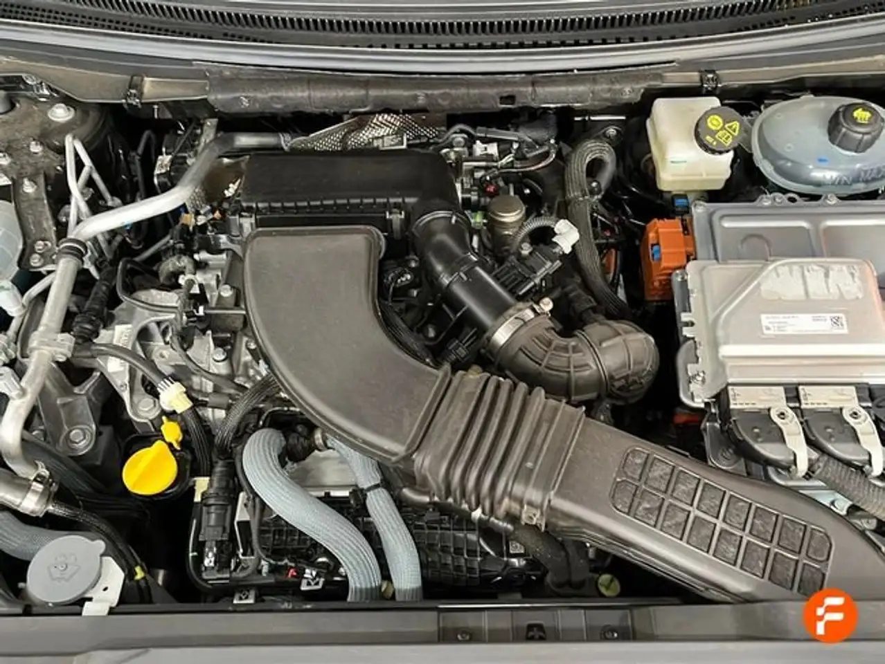 Renault Austral 1.2 full hybrid e-tech Techno 146kW — Vehicle gallery 24