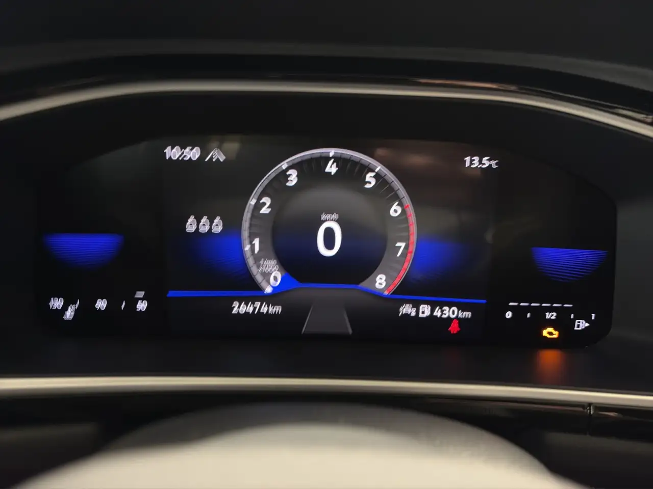 Volkswagen T-Roc 1.0 TSI R-Line ACC+LED+DAB+AppConnect — Vehicle gallery 10