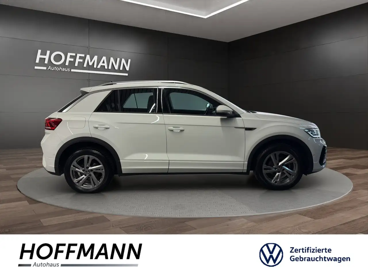 Volkswagen T-Roc 1.0 TSI R-Line ACC+LED+DAB+AppConnect — Vehicle gallery 5