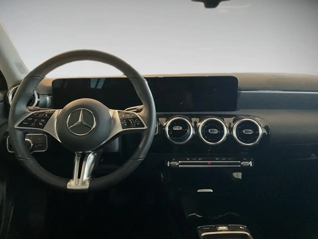 Mercedes-Benz A 180 Progressive Line Advanced AUT Kam. KlimaA — Galerie du véhicule 10