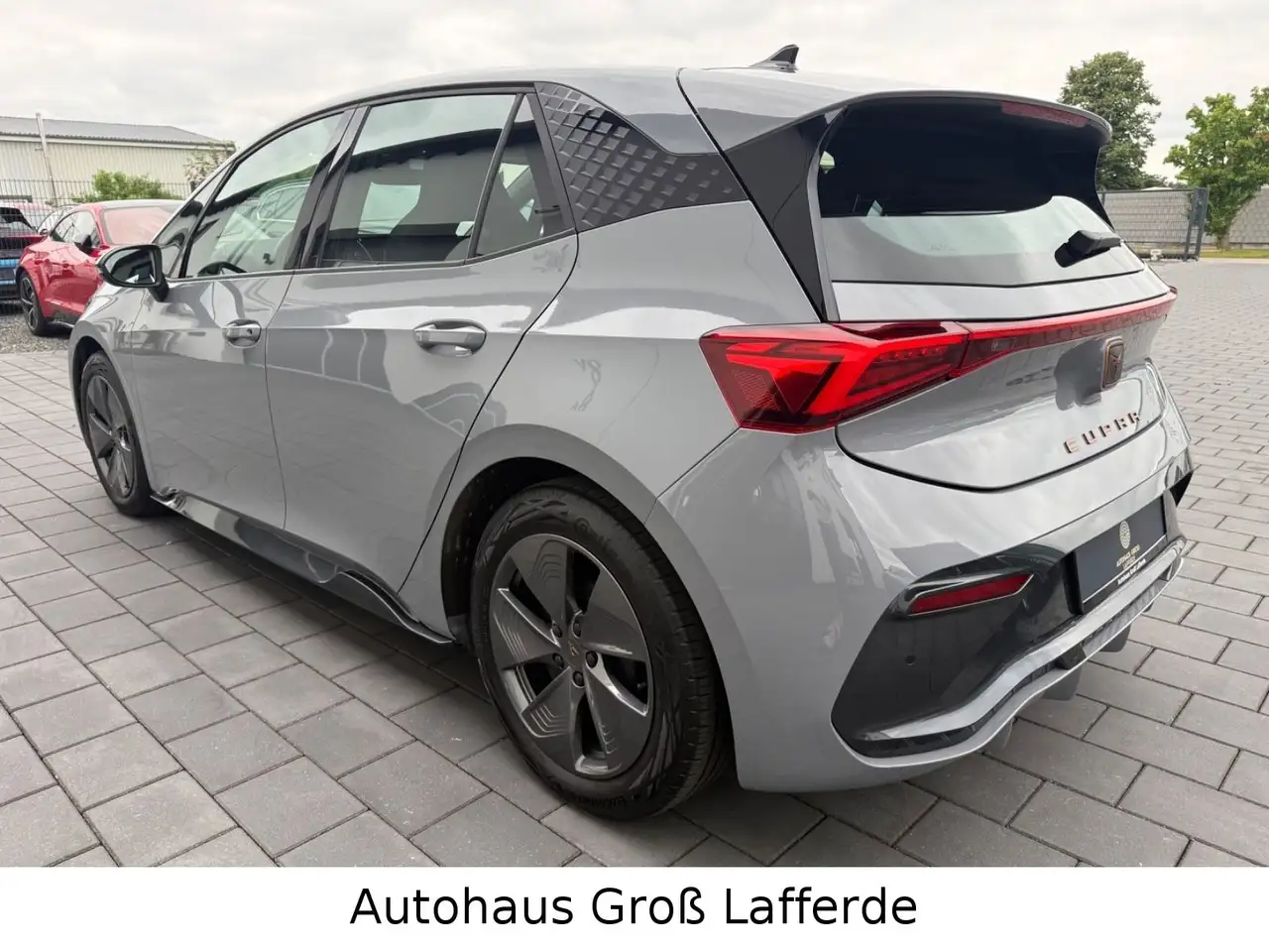 CUPRA Born 150 kW PDC APP Tempomat — معرض صور السيارة 6