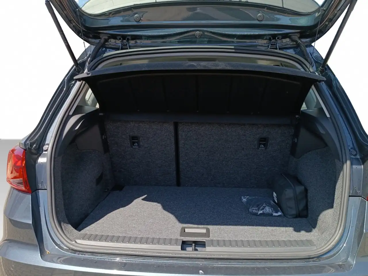SEAT Arona 1.0 TSI DSG Style LED*VIRTUAL*NAVI*TEMP*SHZ*PDC... — معرض صور السيارة 11