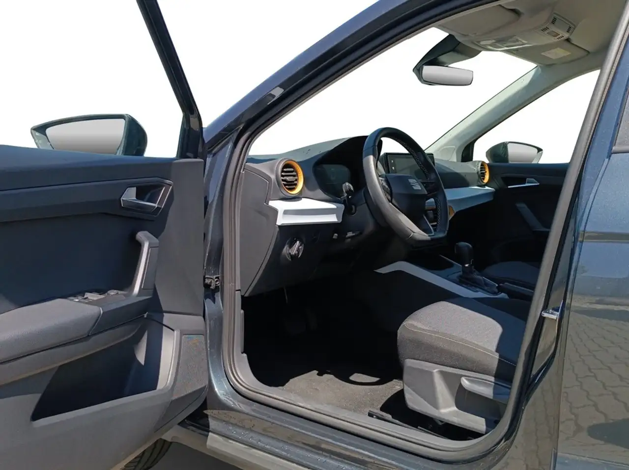 SEAT Arona 1.0 TSI DSG Style LED*VIRTUAL*NAVI*TEMP*SHZ*PDC... — معرض صور السيارة 13