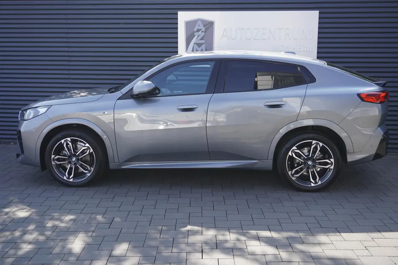 BMW X2 sDrive20i M-SPORTPAKET|SHADOW|360°|LED|HEADUP — معرض صور السيارة 4
