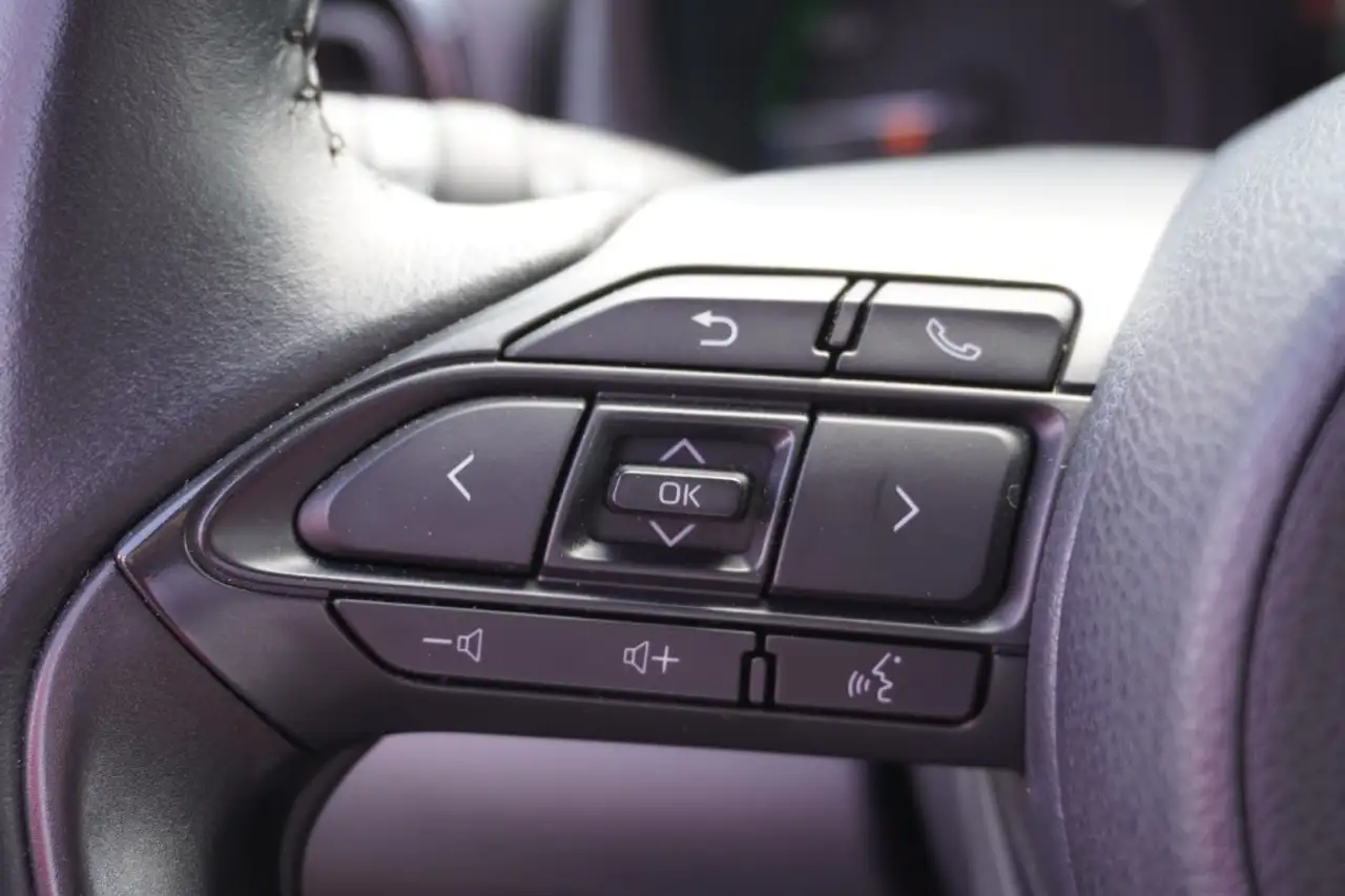 Mazda 2 Hybrid 1.5 Centre-Line ACC Kamera Sitzheizung — Vehicle gallery 16