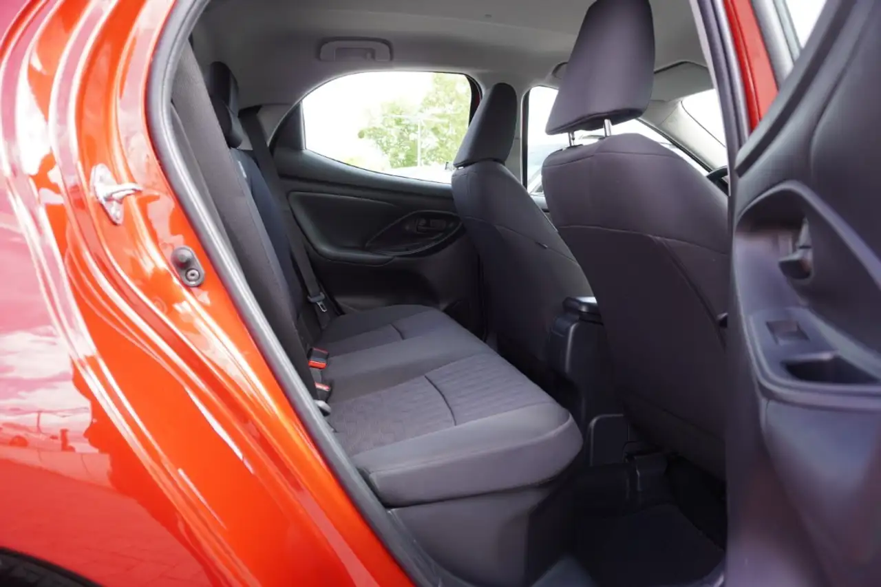 Mazda 2 Hybrid 1.5 Centre-Line ACC Kamera Sitzheizung — Vehicle gallery 12