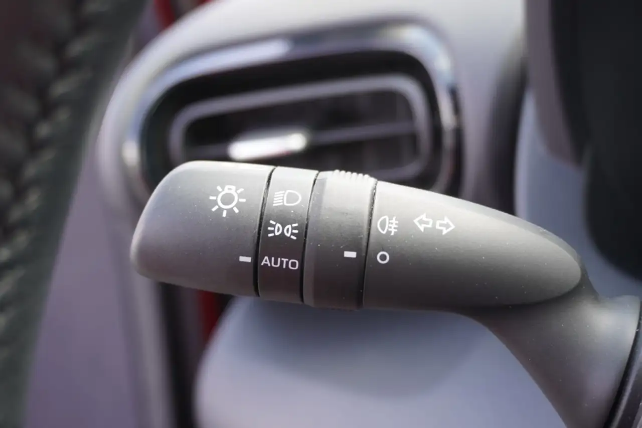 Mazda 2 Hybrid 1.5 Centre-Line ACC Kamera Sitzheizung — Vehicle gallery 18