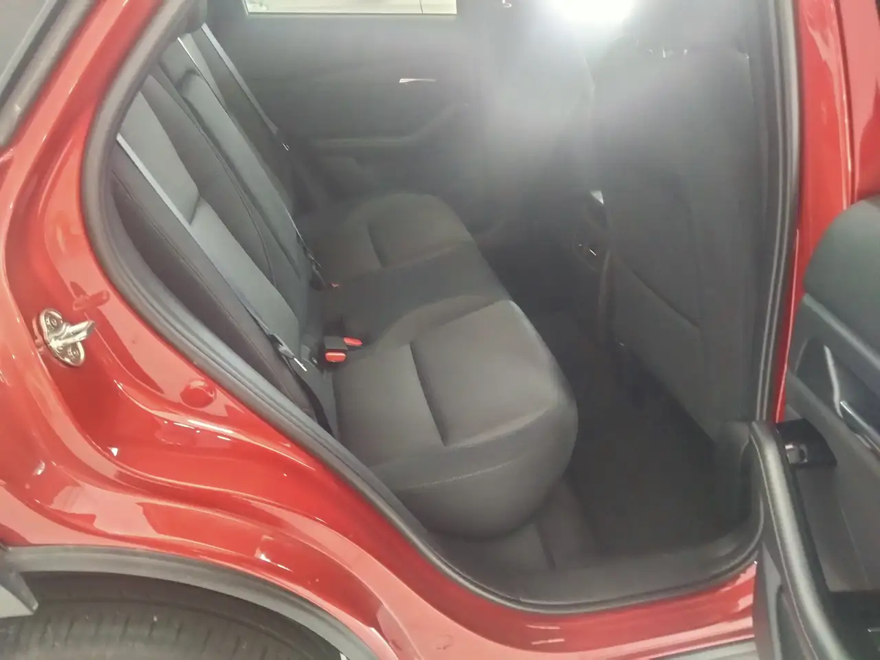 Mazda CX-30 2.0 e-Skyactiv-G Exclusive Line Plus FWD 110kW — Vehicle gallery 11
