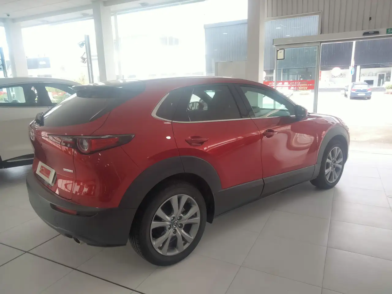Mazda CX-30 2.0 e-Skyactiv-G Exclusive Line Plus FWD 110kW — Vehicle gallery 4