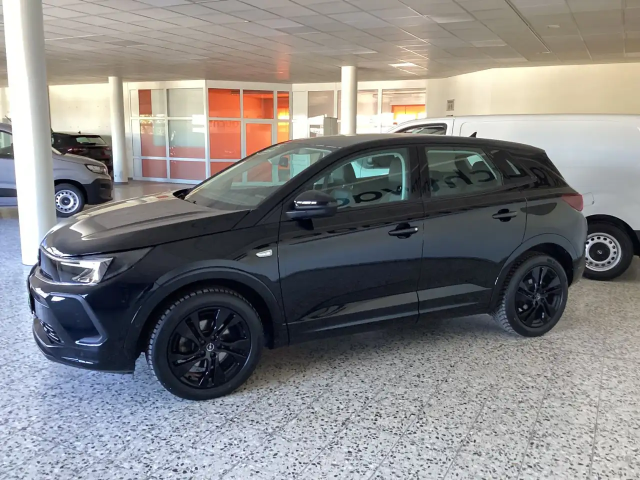 Opel Grandland 1.2 Turbo GS Line AHK+LED+SHZ+2xKlima — Galerie du véhicule 3