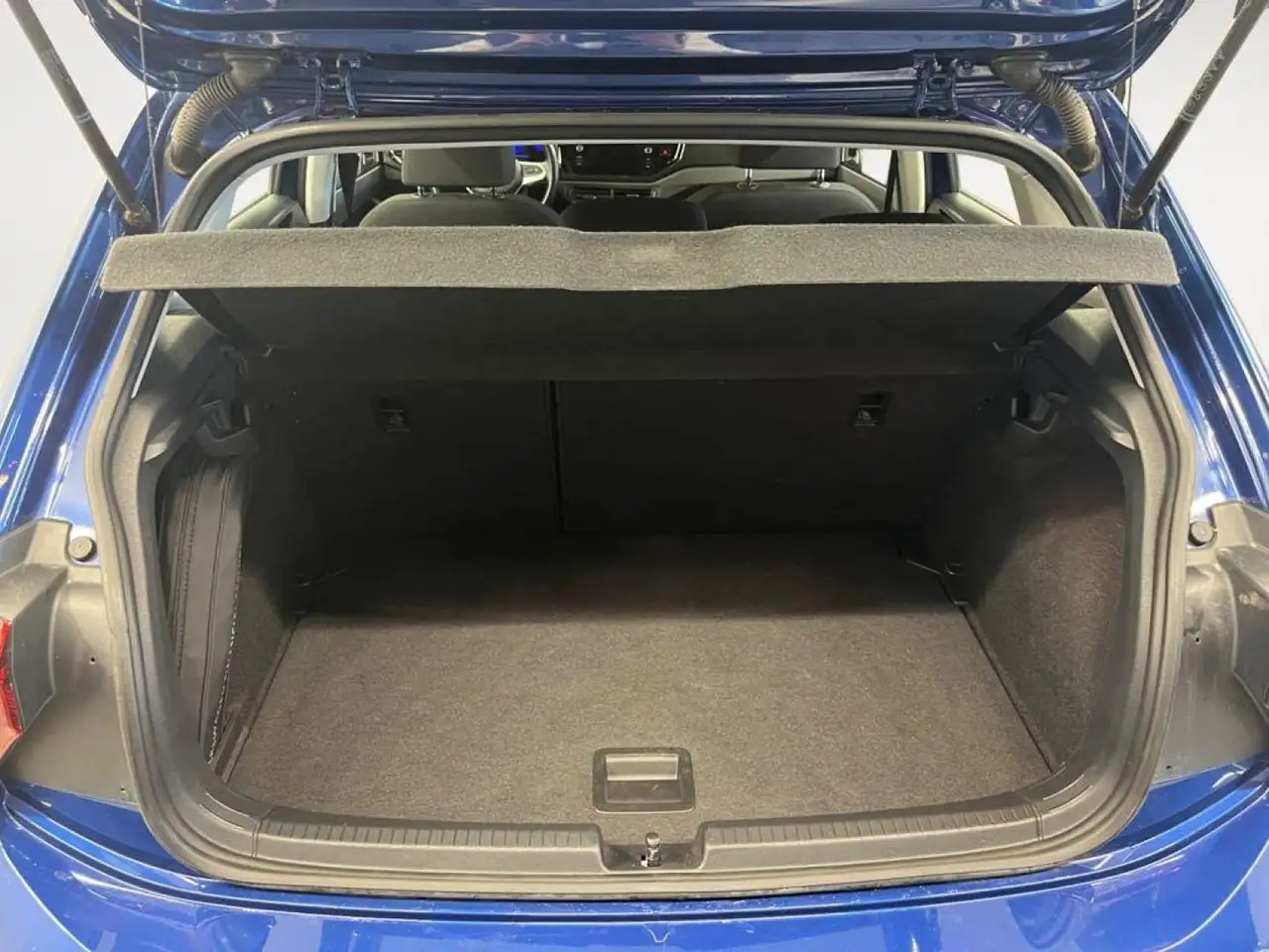 Volkswagen Polo 1.0 TSI Life DSG 70kW — Galería del vehículo 7