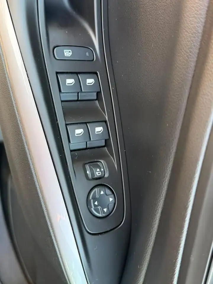 Opel Grandland X GRANDLAND GS 1.2 TUR 48V HYBRID *ALCANTARA* — معرض صور السيارة 14