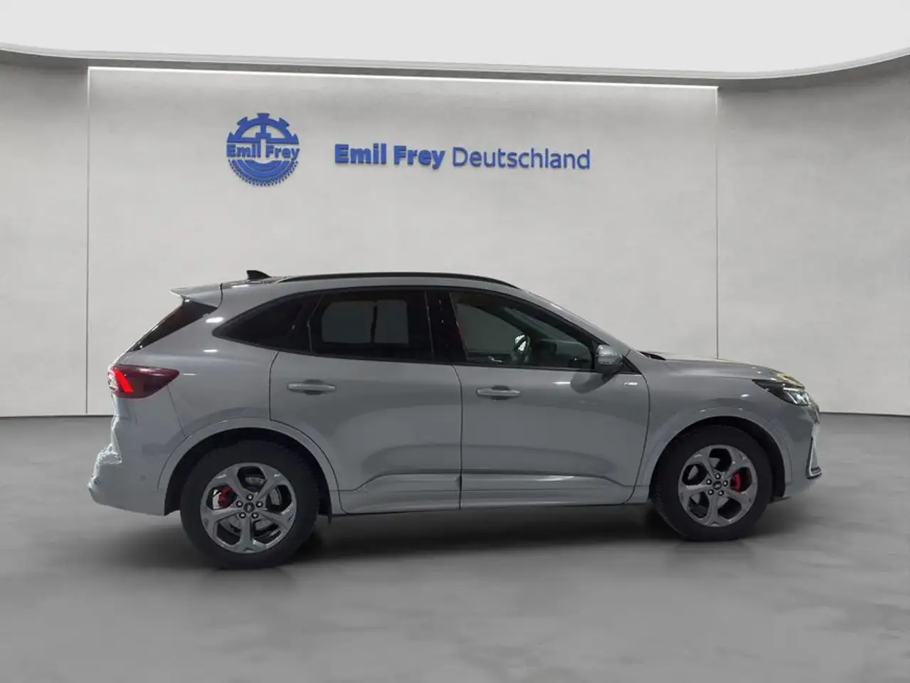 Ford Kuga 1.5 EcoBoost ST-LINE X — معرض صور السيارة 7