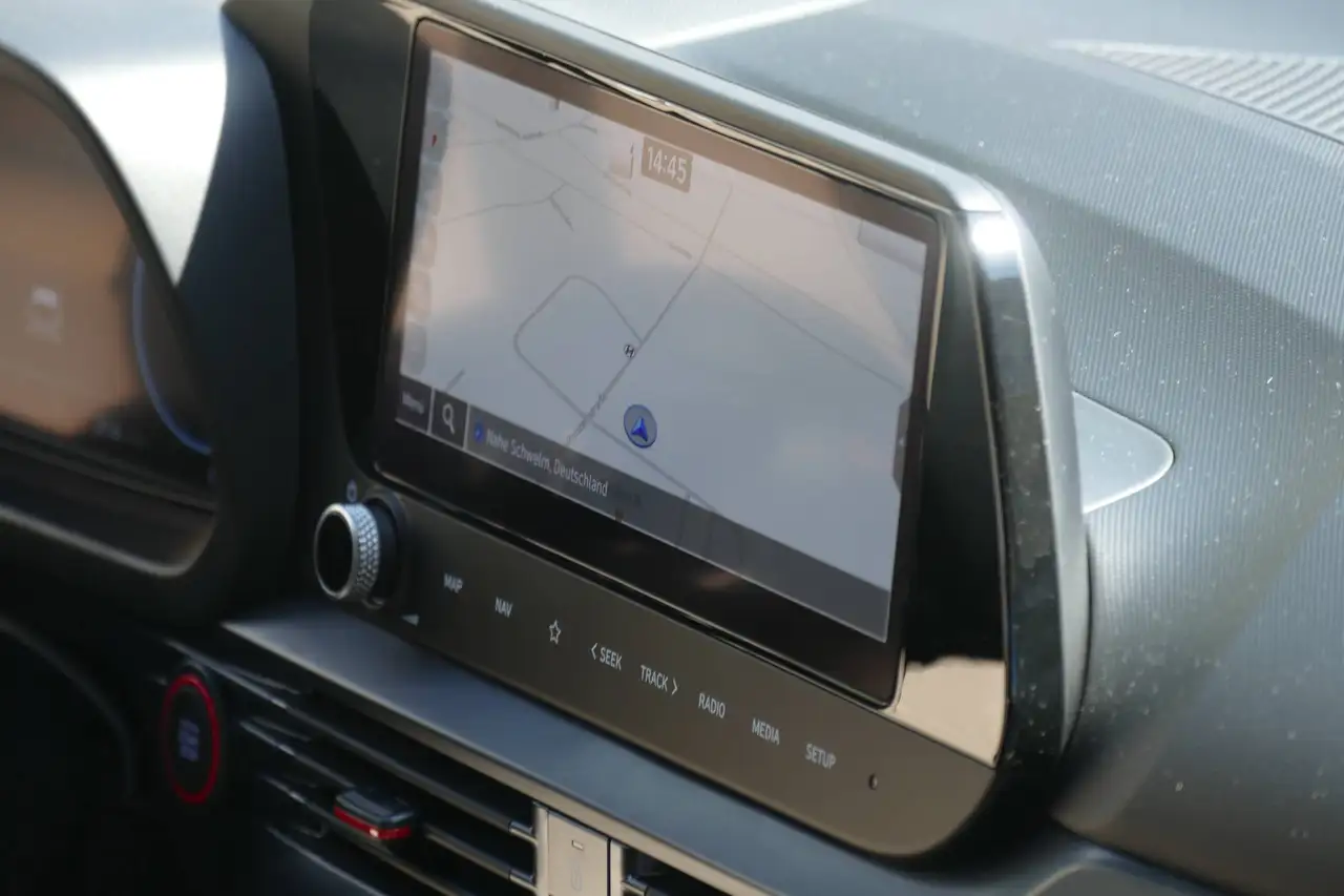 Hyundai i20 i20 1.0 T-GDI N-Line*Sport Paket-Navi-Cam-Bose-LED** — Vehicle gallery 23