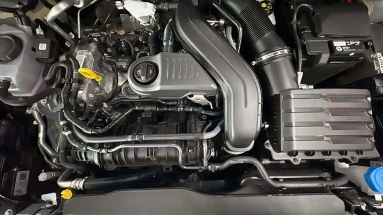 SEAT Ibiza 1.5 TSI S&S FR Salta DSG 150 — معرض صور السيارة 21