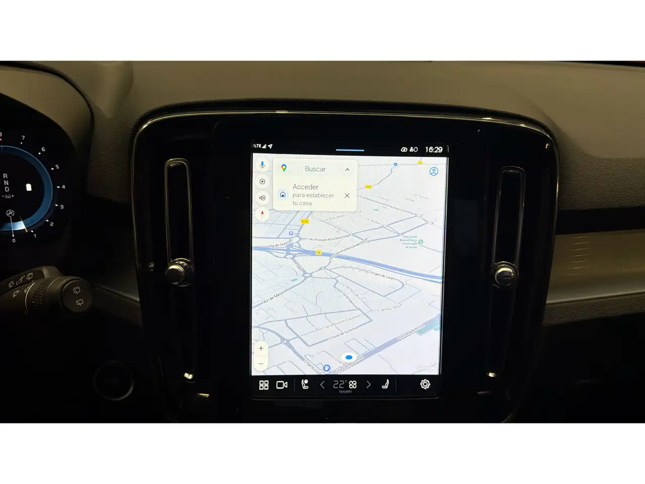 Volvo XC40 B3 Core Aut. — Vehicle gallery 12