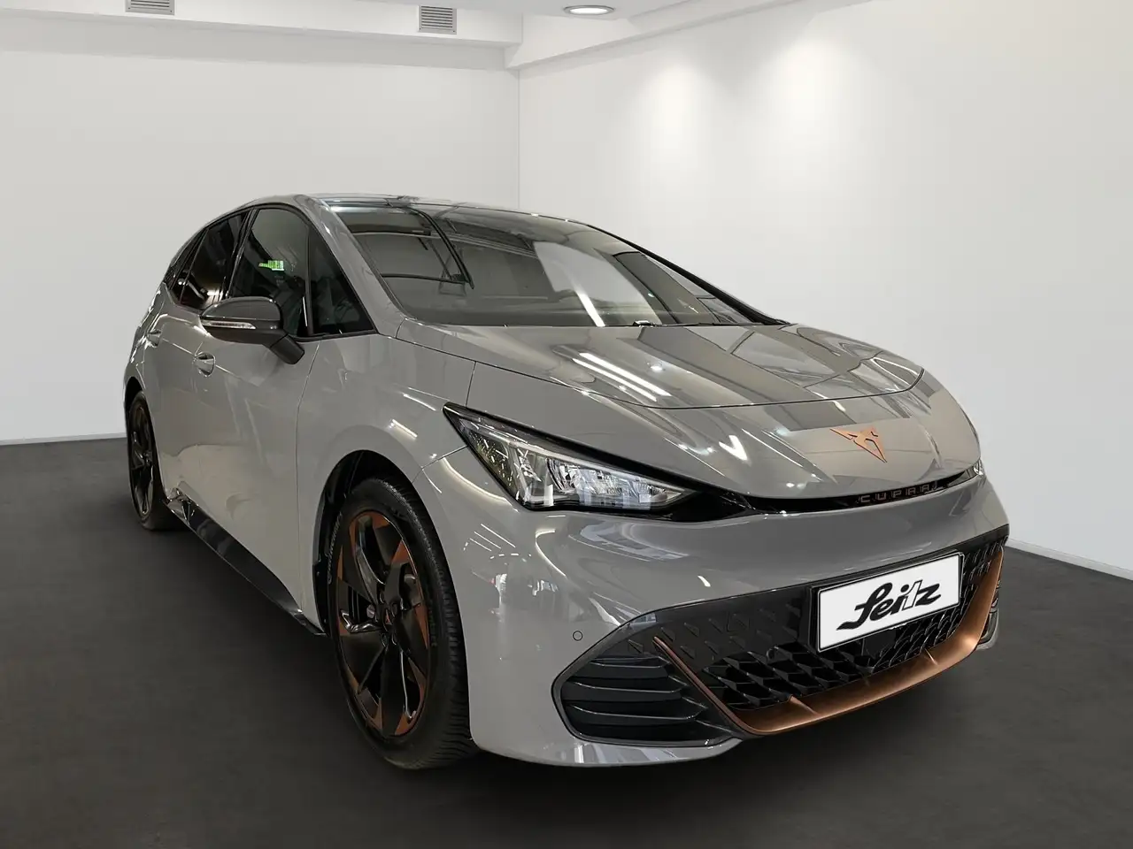 CUPRA Born Edition Dynamic *LED*KAMERA*NAVI*SITZHZG* — Galería del vehículo 3