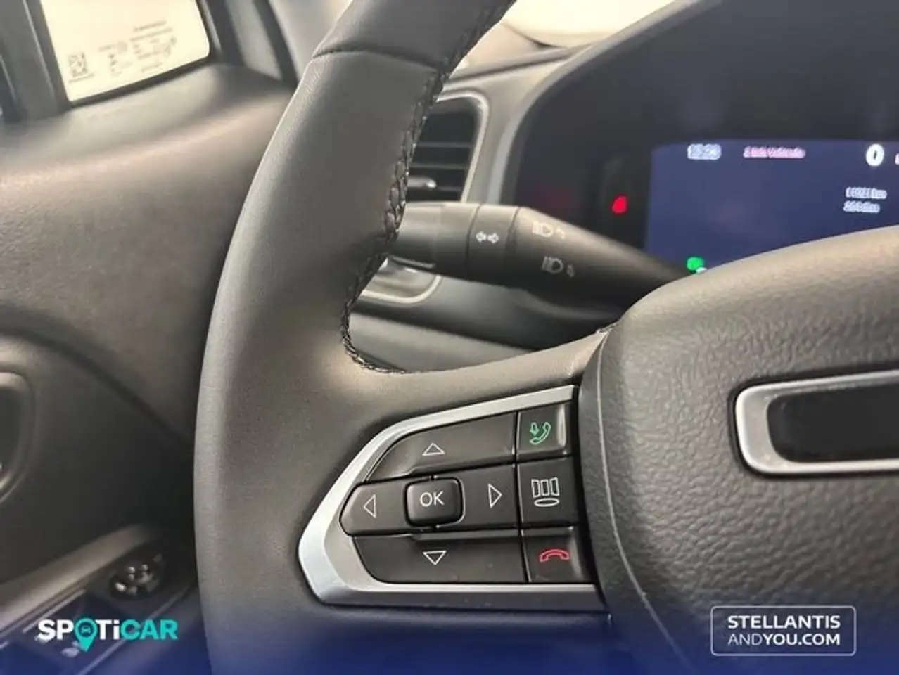 Jeep Renegade eHybrid 1.5 MHEV 130hp Dct Fwd Altitude — Galerie du véhicule 14