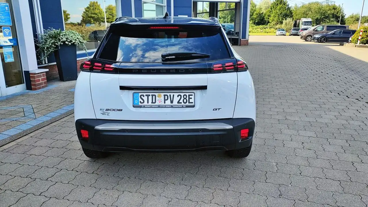 Peugeot 2008 2008 Elektro 156 GT 11 kW OBC, Alcantara, GJR, Wär — معرض صور السيارة 6