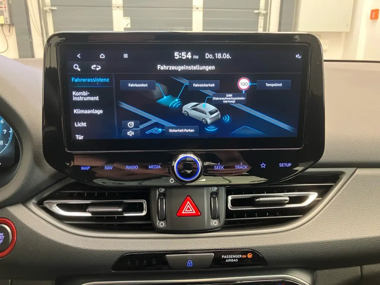 Hyundai i30 1.5 T-GDI 7-DCT N-Line 2xKlima ACC AUT Kam. — معرض صور السيارة 19