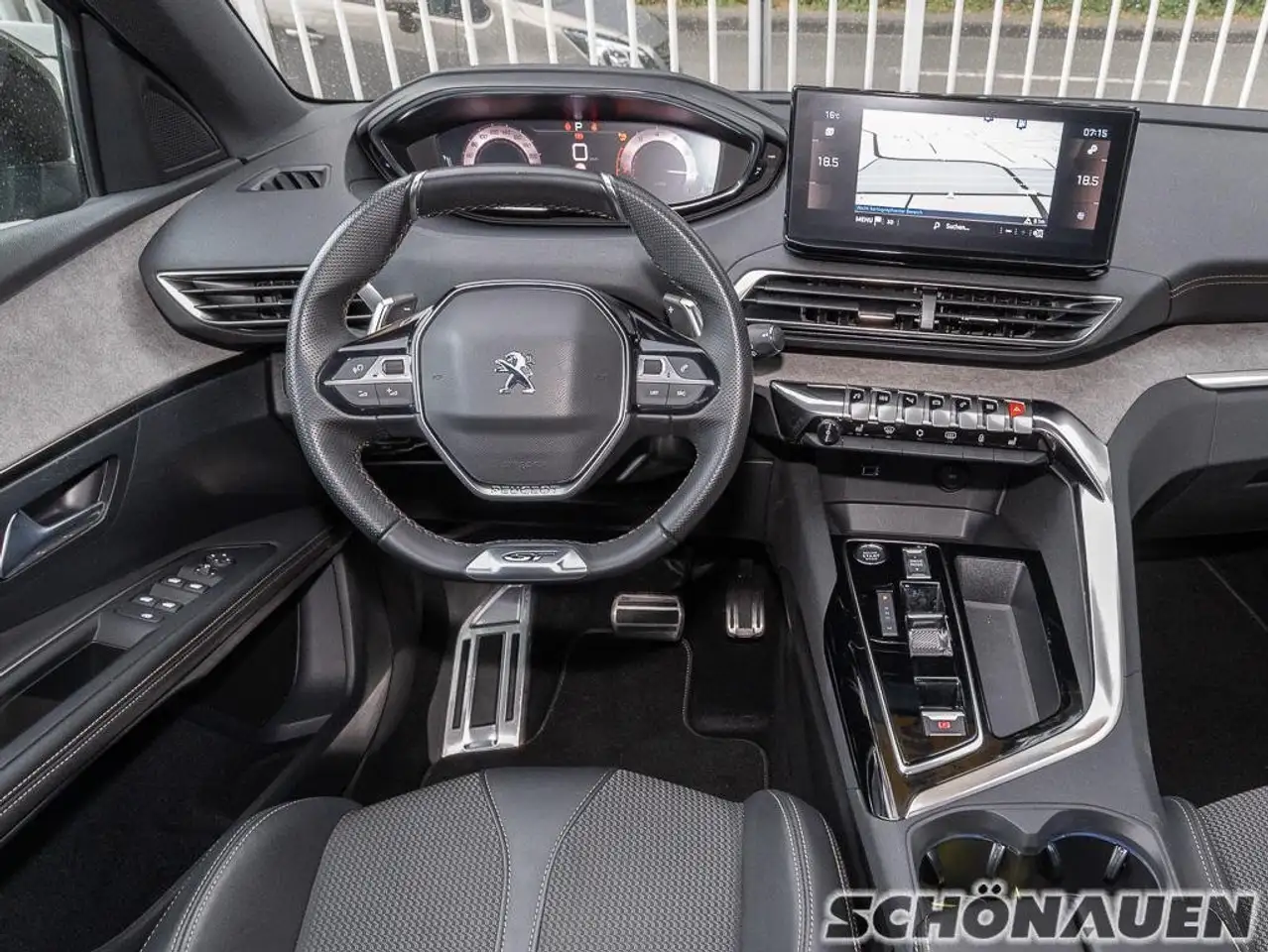 Peugeot 3008 1.2 PureTech 130 GT +360°+PANO+eHK+SHZ+NAV+ — Vehicle gallery 7