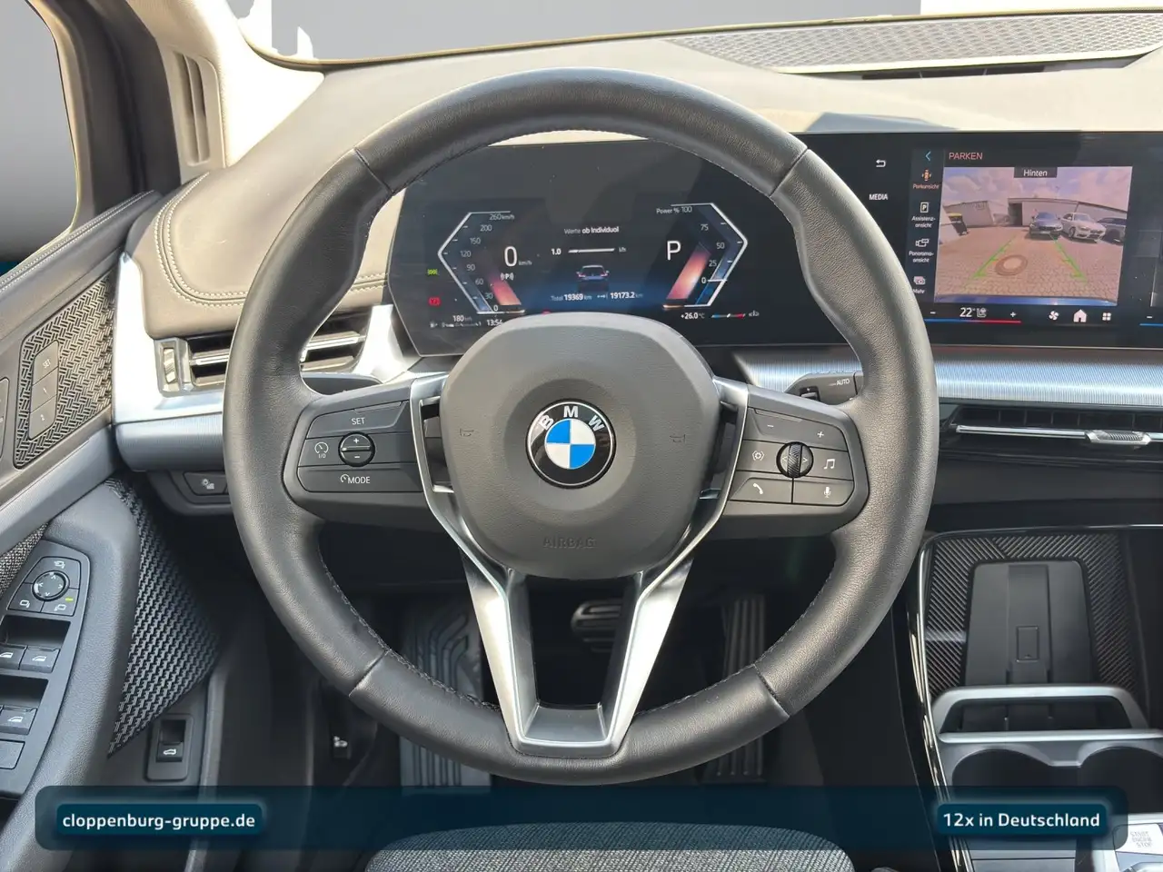 BMW 220 i Active Tourer AHK+Navi+Pano+Kamera+SHZ+HiFi — Vehicle gallery 13