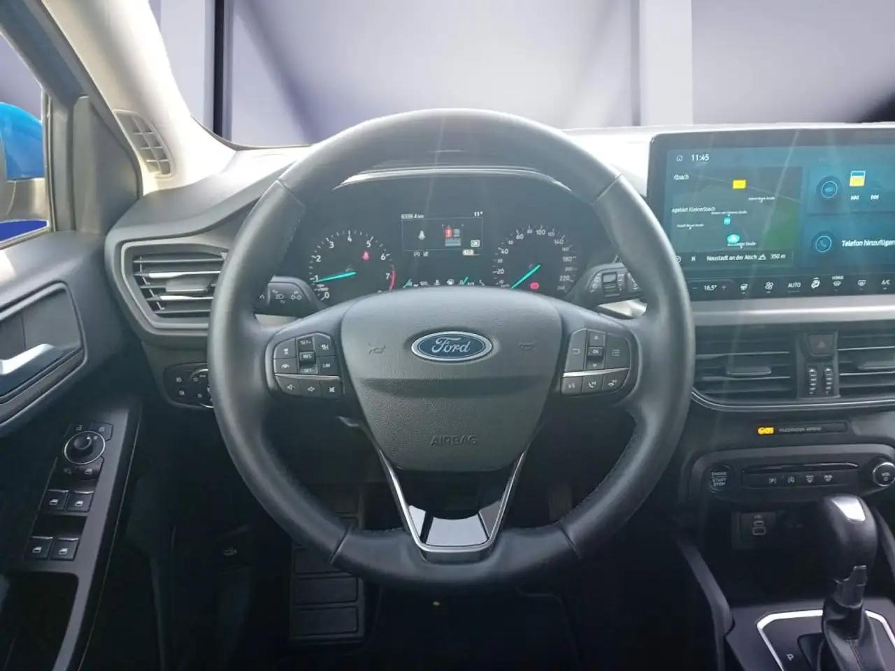 Ford Focus Turnier 1.0 MHEV Aut. TITANIUM *B&O*Kamera* — Galería del vehículo 11