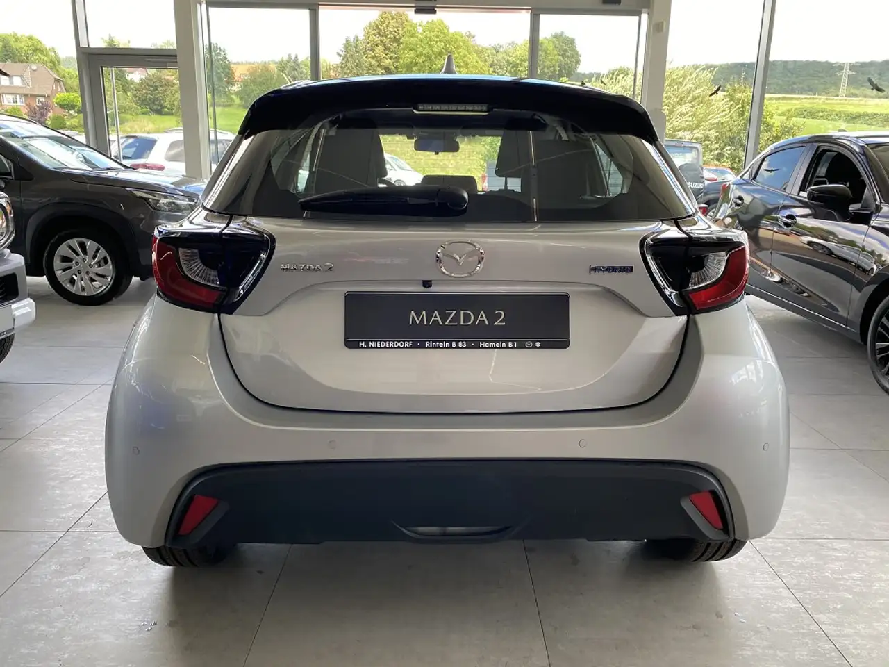 Mazda 2 Hybrid 1.5 Exclusive AUTOMATIK PDC, SHZ, Android & — معرض صور السيارة 13