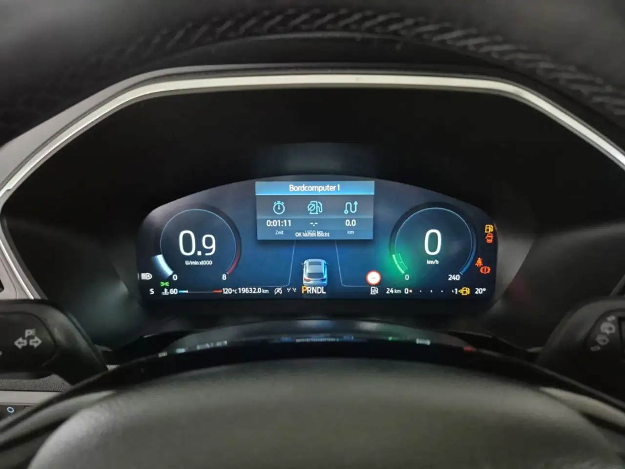Ford Kuga Titanium 1.5 EcoBoost EU6e Aut. NAVI LED RFK — Galería del vehículo 13