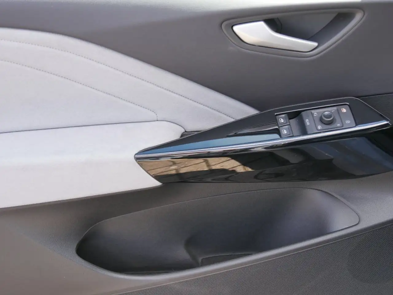 Volkswagen ID.3 Pro DigCockpit ACC LED Kamera Navi PDC SHZ — Galerie du véhicule 12