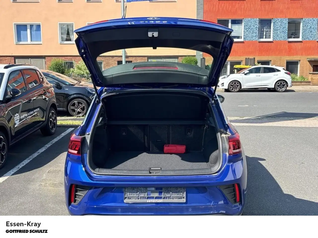 Volkswagen T-Roc R-Line 1.0 TSI LED Kamera Sitzheizung — معرض صور السيارة 7