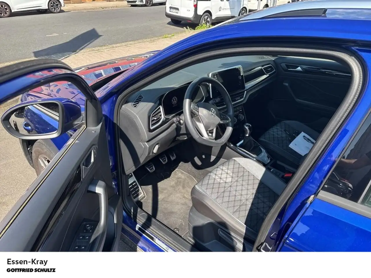 Volkswagen T-Roc R-Line 1.0 TSI LED Kamera Sitzheizung — معرض صور السيارة 5
